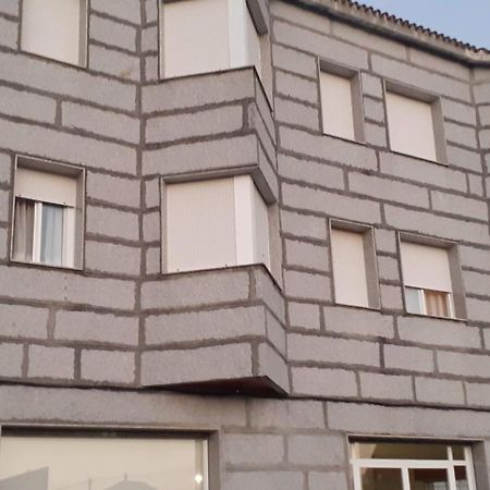 Hostal Entrimena 2 Entrimo المظهر الخارجي الصورة