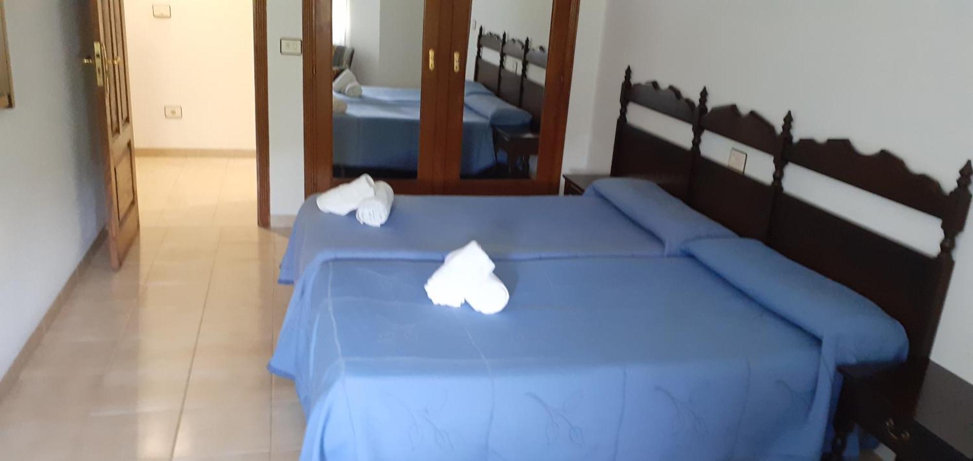 Hostal Entrimena 2 Entrimo المظهر الخارجي الصورة