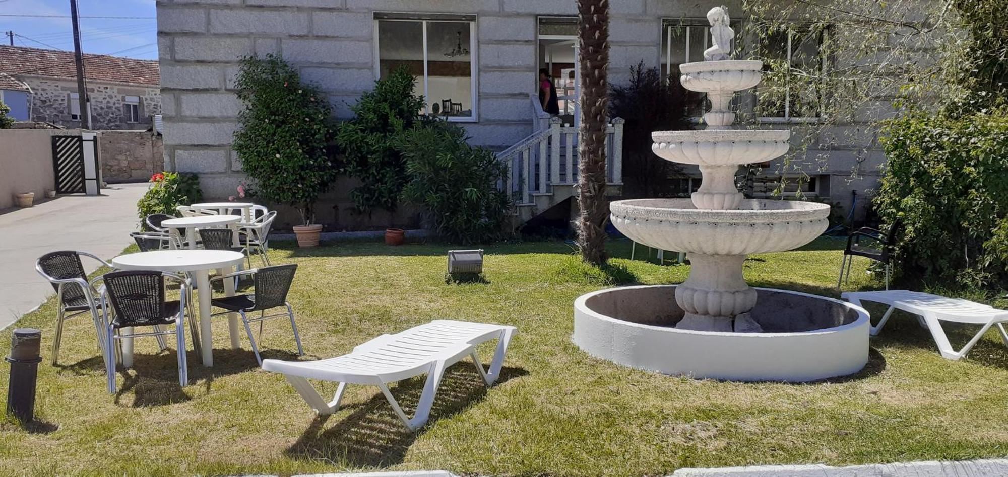 Hostal Entrimena 2 Entrimo المظهر الخارجي الصورة