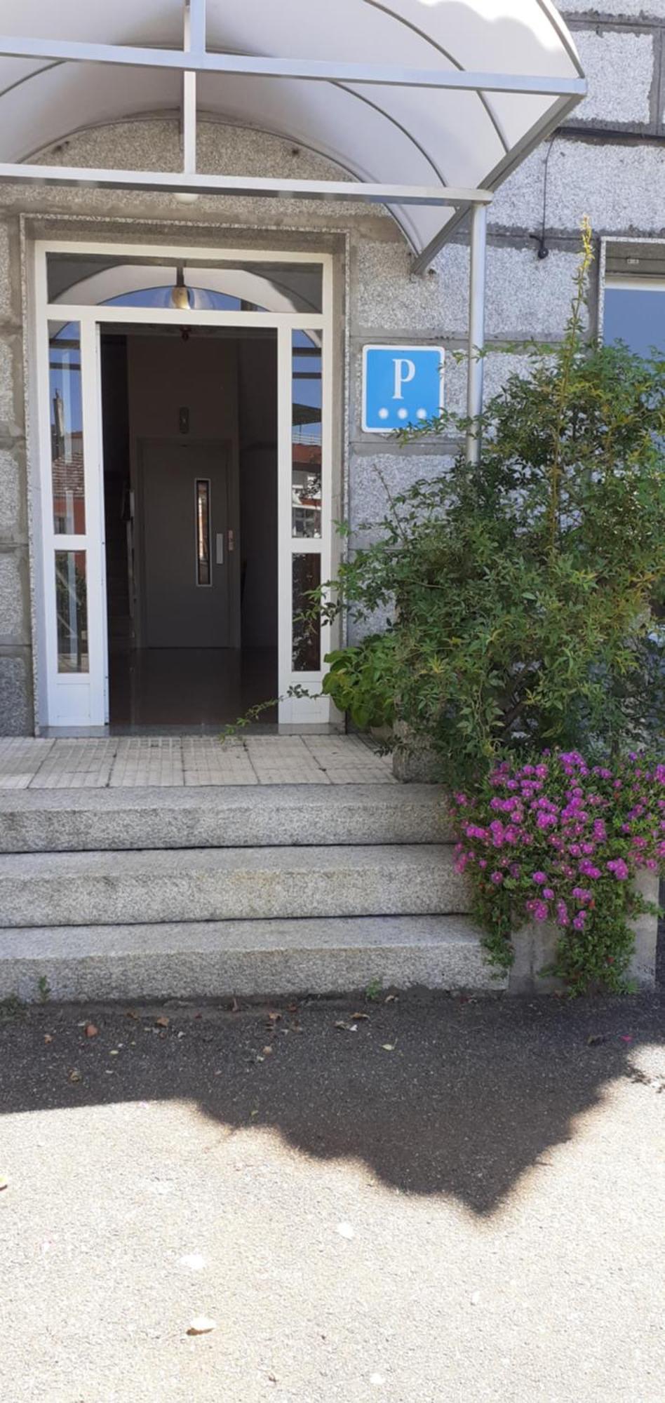 Hostal Entrimena 2 Entrimo المظهر الخارجي الصورة